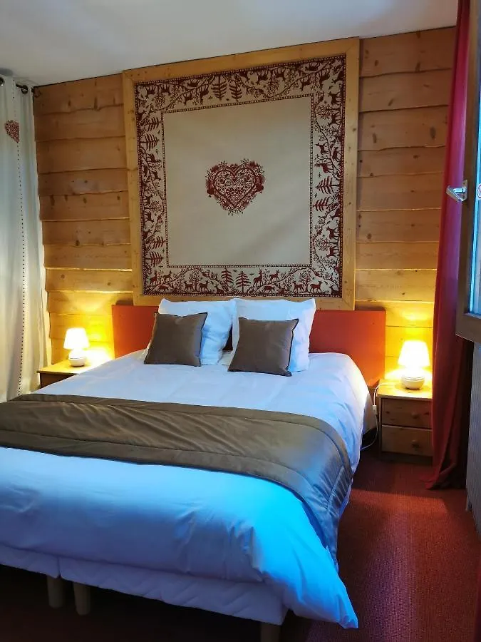 Hôtel Au Feu De Bois bar à vin le 1605 Autrans-Meaudre-en-Vercors