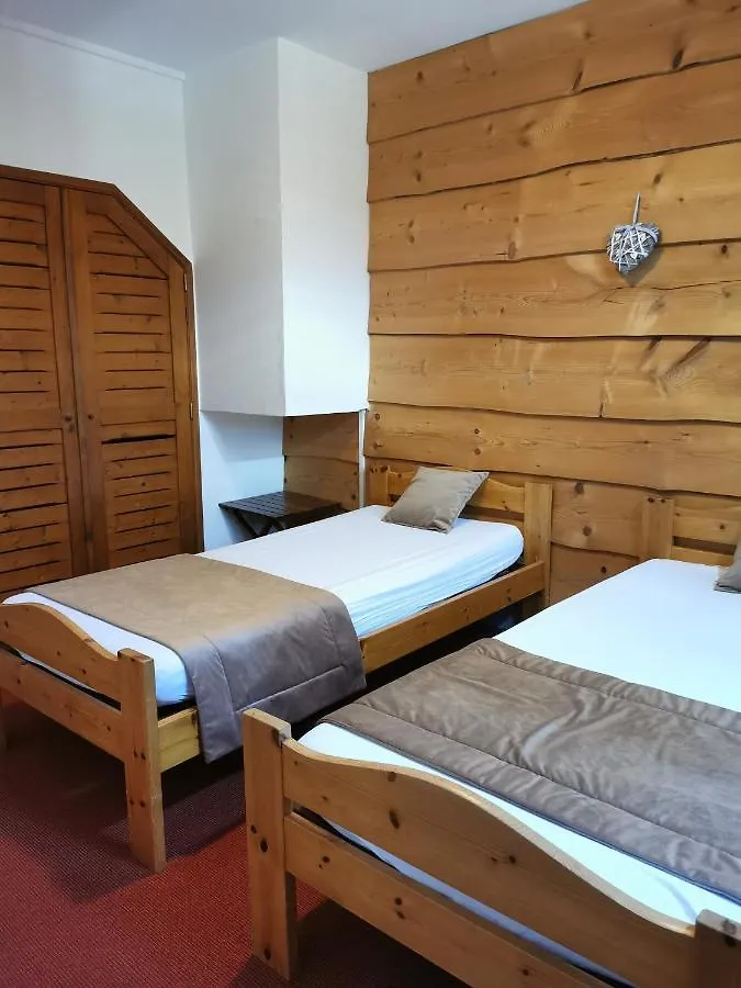 Hotel Hôtel Au Feu De Bois bar à vin le 1605 Autrans-Meaudre-en-Vercors