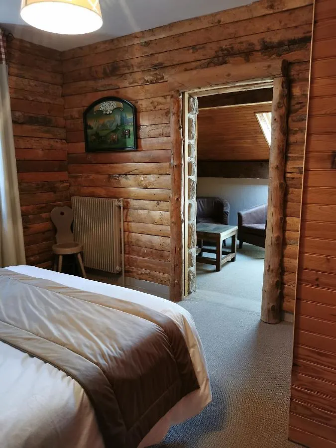 Hôtel Au Feu De Bois bar à vin le 1605 Autrans-Meaudre-en-Vercors