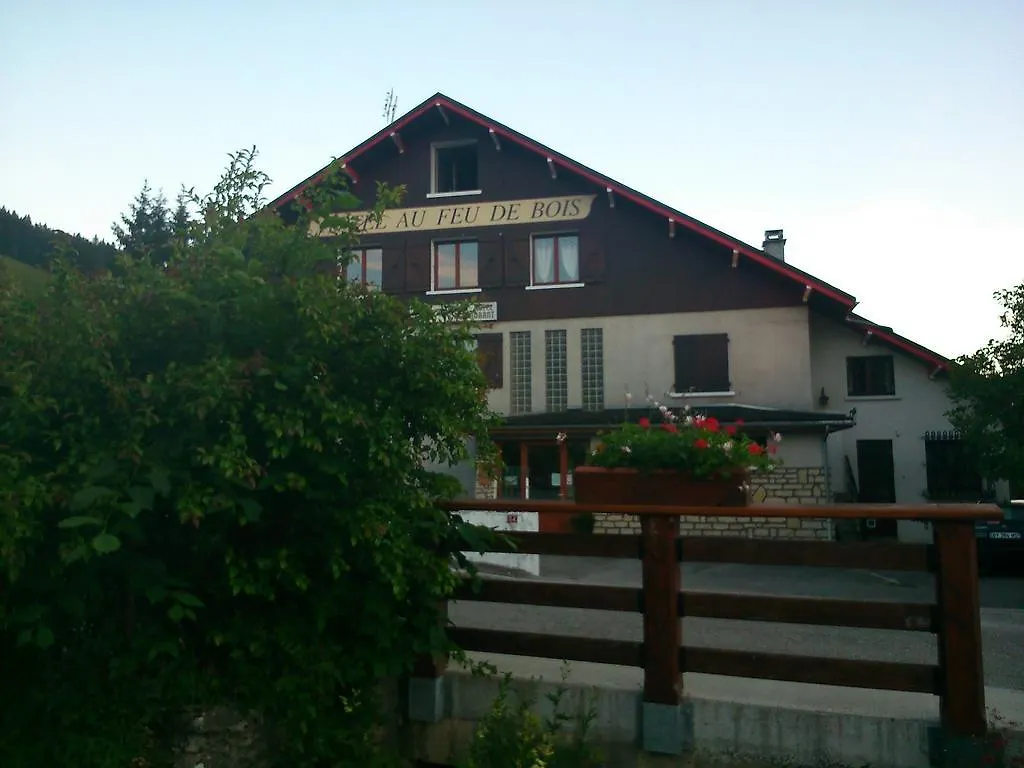 Hotel Hôtel Au Feu De Bois bar à vin le 1605 Autrans-Meaudre-en-Vercors