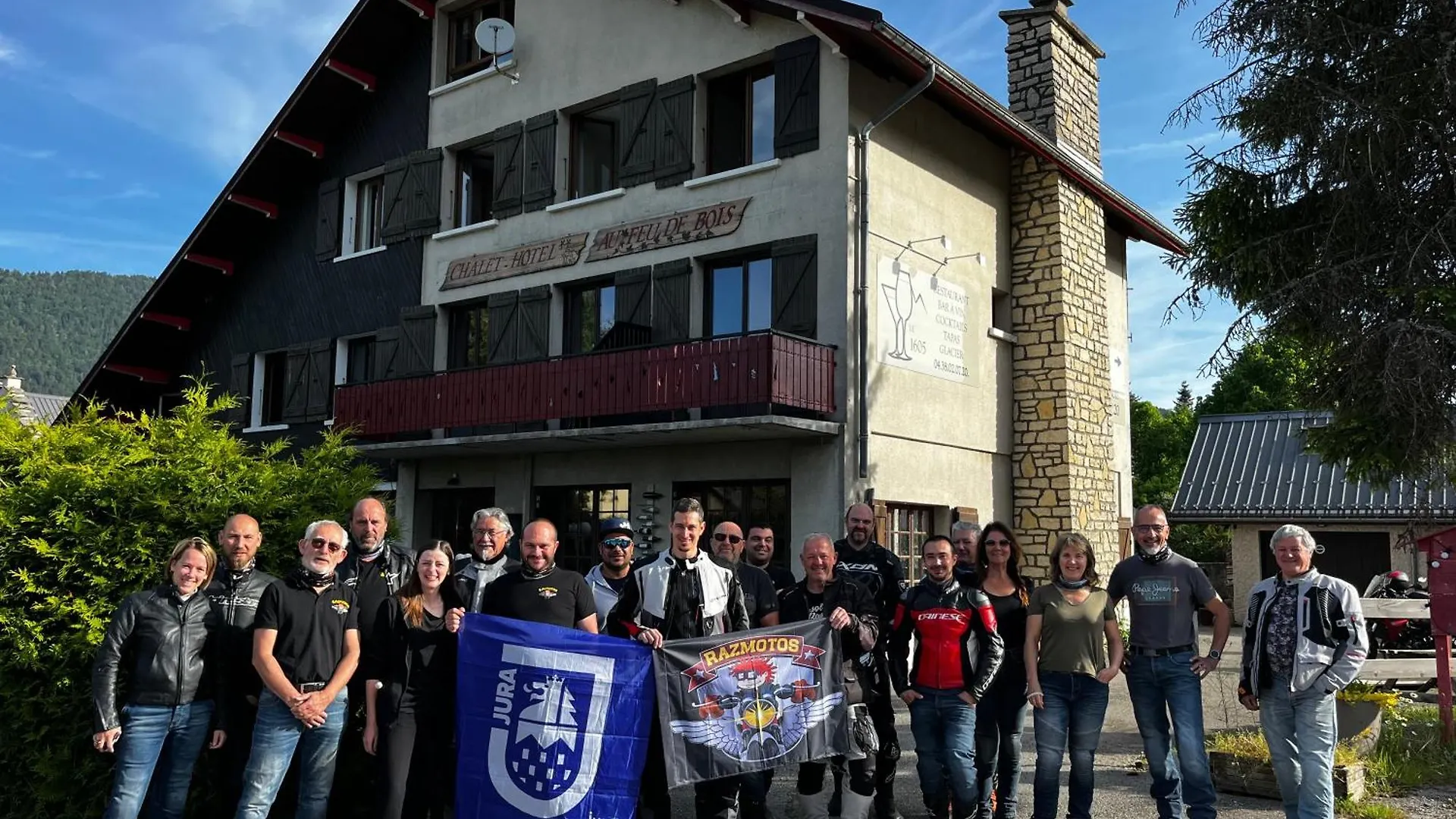 Hotel Hôtel Au Feu De Bois bar à vin le 1605 Autrans-Meaudre-en-Vercors