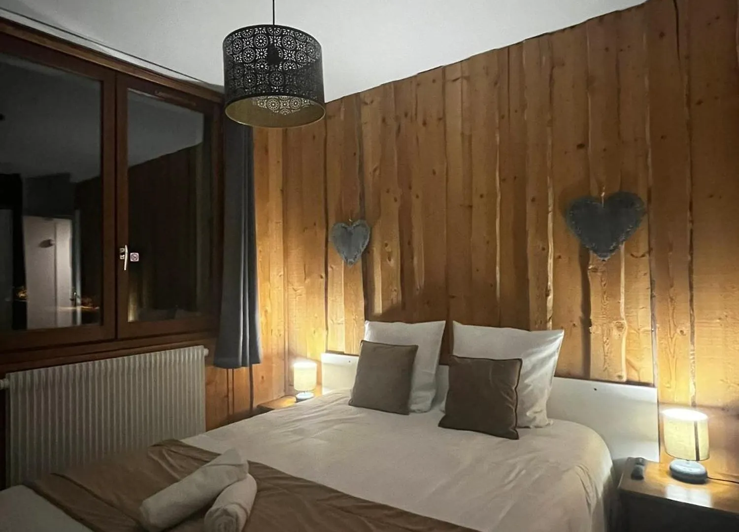 Hotel Au Feu De Bois Bar A Vin Le 1605 Autrans-Meaudre-en-Vercors
